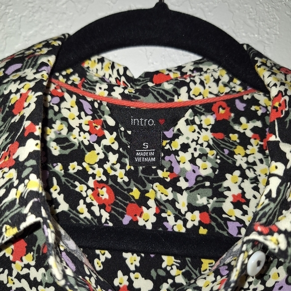Intro Matilda Dark Floral Blouse Tunic Top Button Shirt Size S - Picture 6 of 10